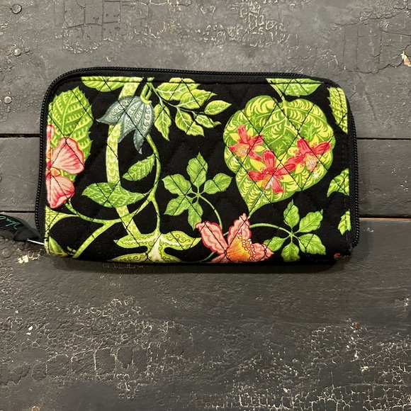 Vera Bradley Botanical Garden Zip Around Wallet - Picture 1 of 4